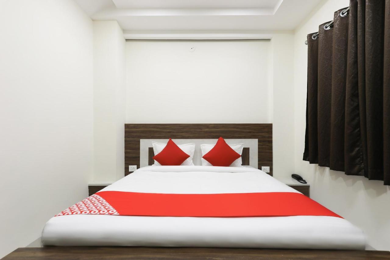 Oyo 60577 Sukhmani Residency Hotell Indore Eksteriør bilde